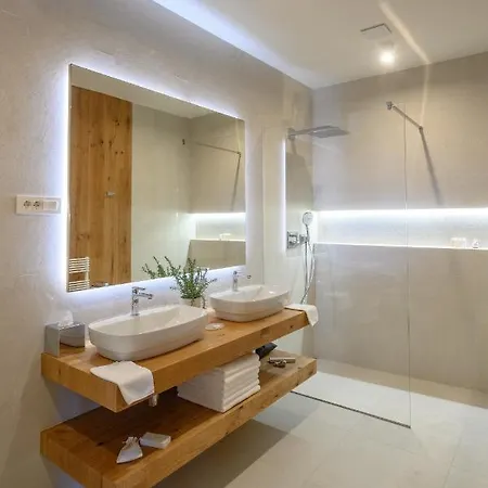 Ula La Luxury Daire Bled