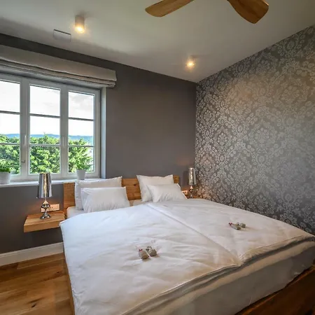 Ula La Luxury Daire Bled