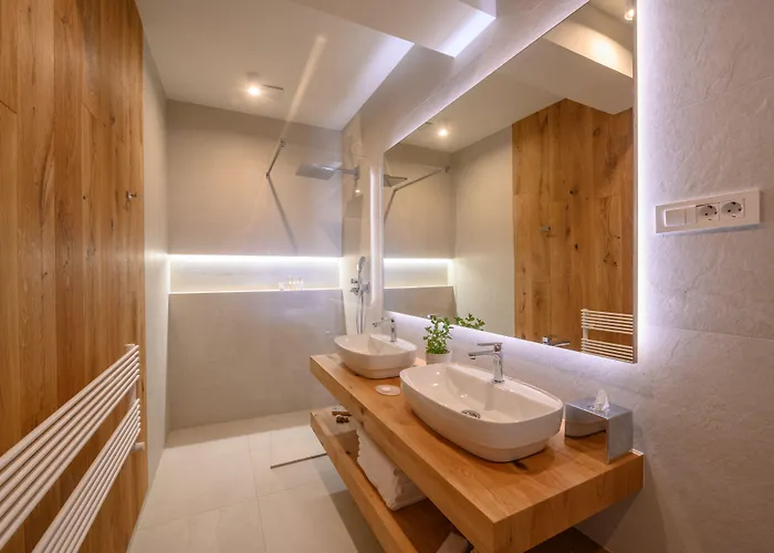 Ula La Luxury 布莱德