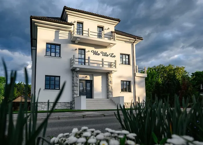 Ula La Luxury * 布莱德