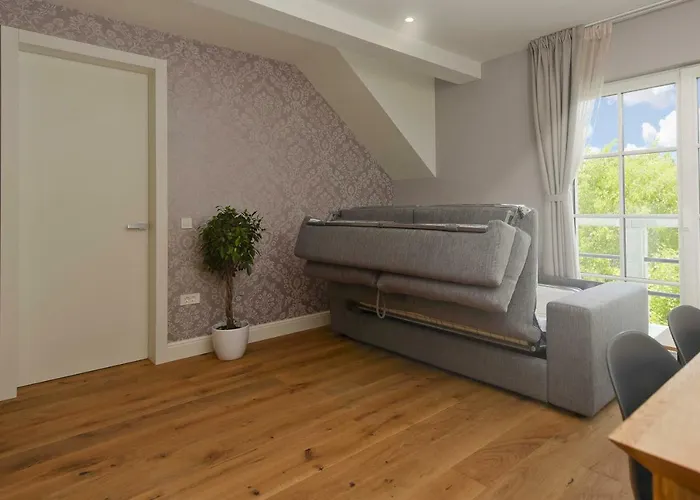 Ula La Luxury * 布莱德